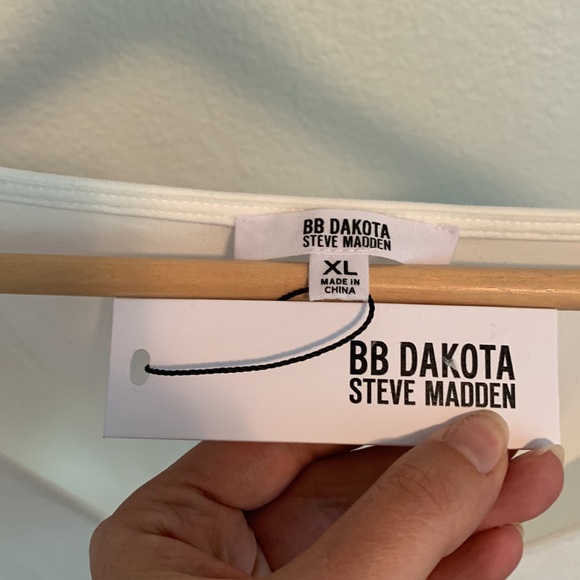 NWT BB Dakota by Steve Madden bodysuit - Picture 2 of 3